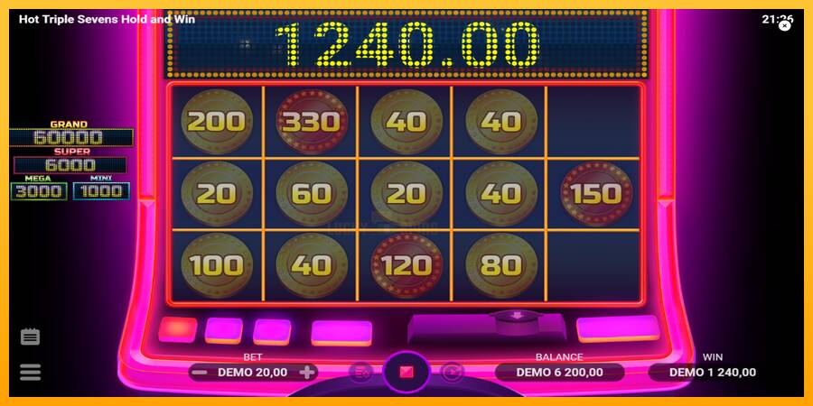 Hot Triple Sevens Hold & Win 游戏机赚钱, 图片 4